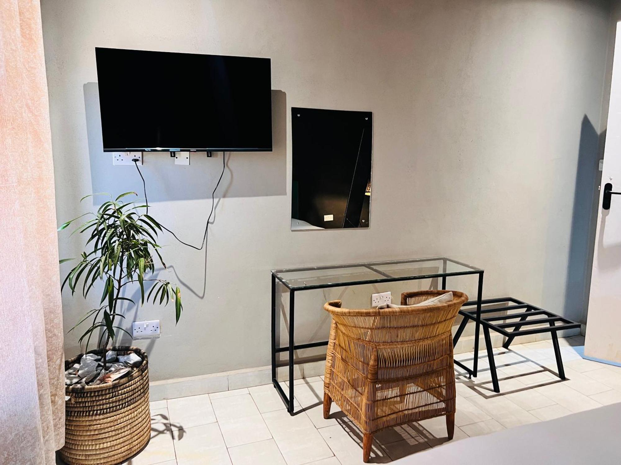 The Shed Venue & Boutique Hotel Лілонґве Екстер'єр фото